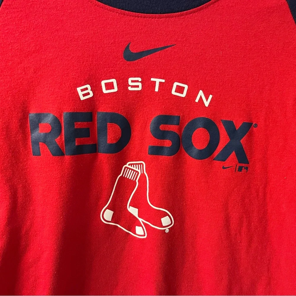 Nike Boston Red Sox Official MLB 3/4 Sleeve Girl’s fitted Size Large Shirt - Picture 2 of 8